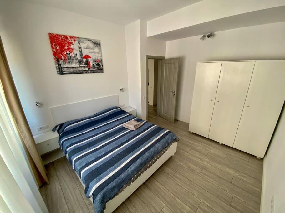Cozy Central Apartment With 2 Rooms Bucarest Exterior foto